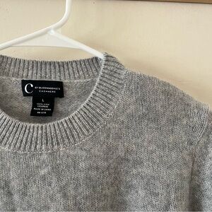 C by Bloomingdale’s Cashmere grey crewneck sweater